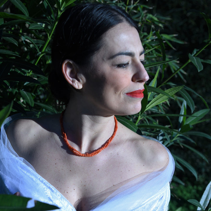 Antonietta_girocollo_corallo