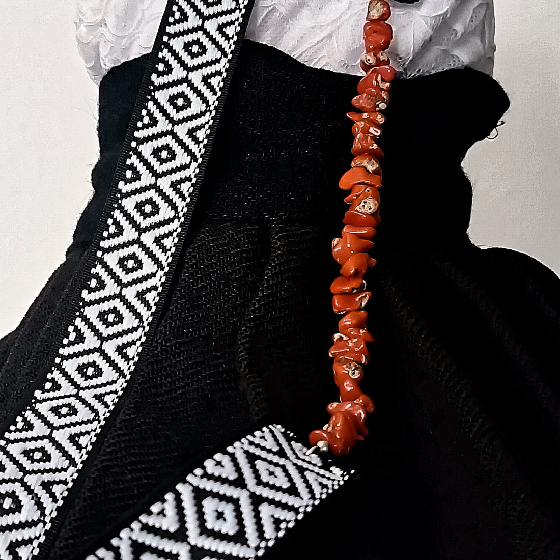 ANNINORA-collana scaglie corallo