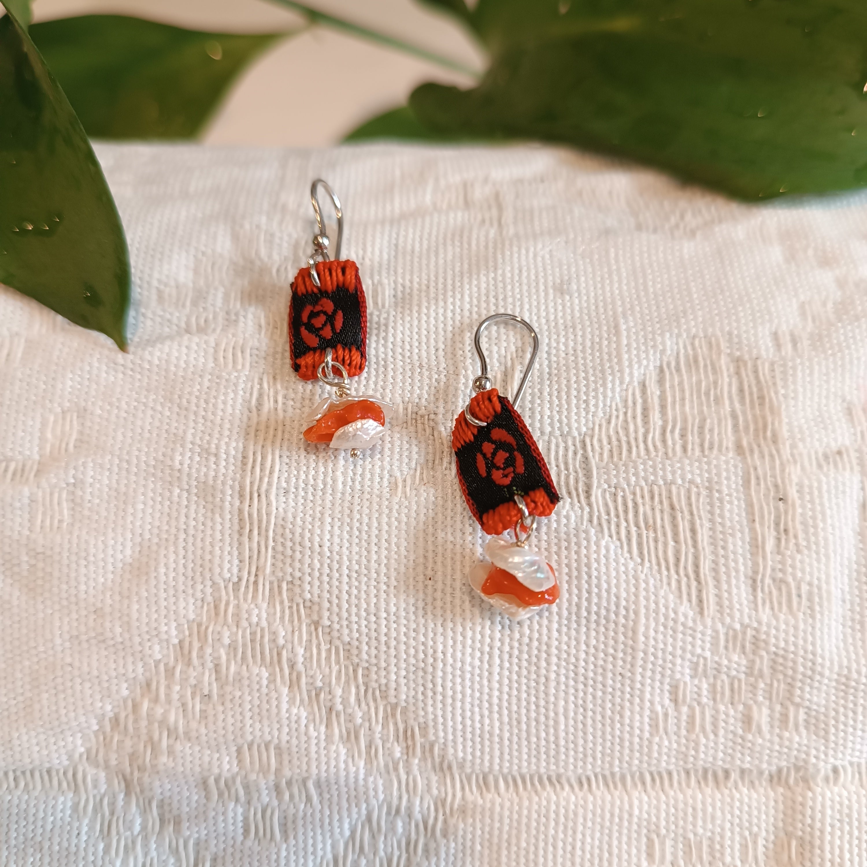 arracadas orecchini perle e corallo