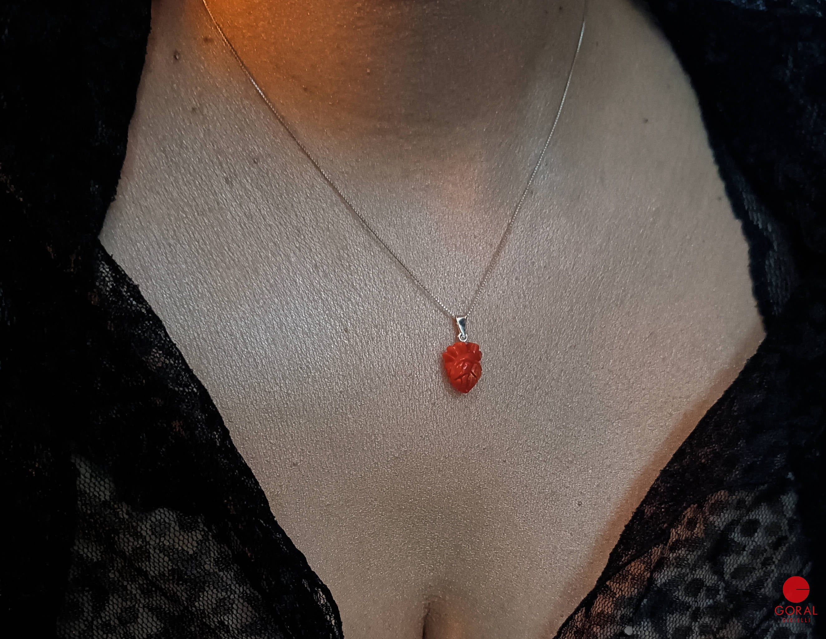 ciondolo cuore corallo