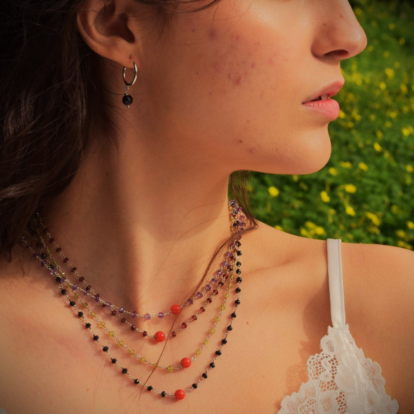 girocollo e corallo e pietre dure