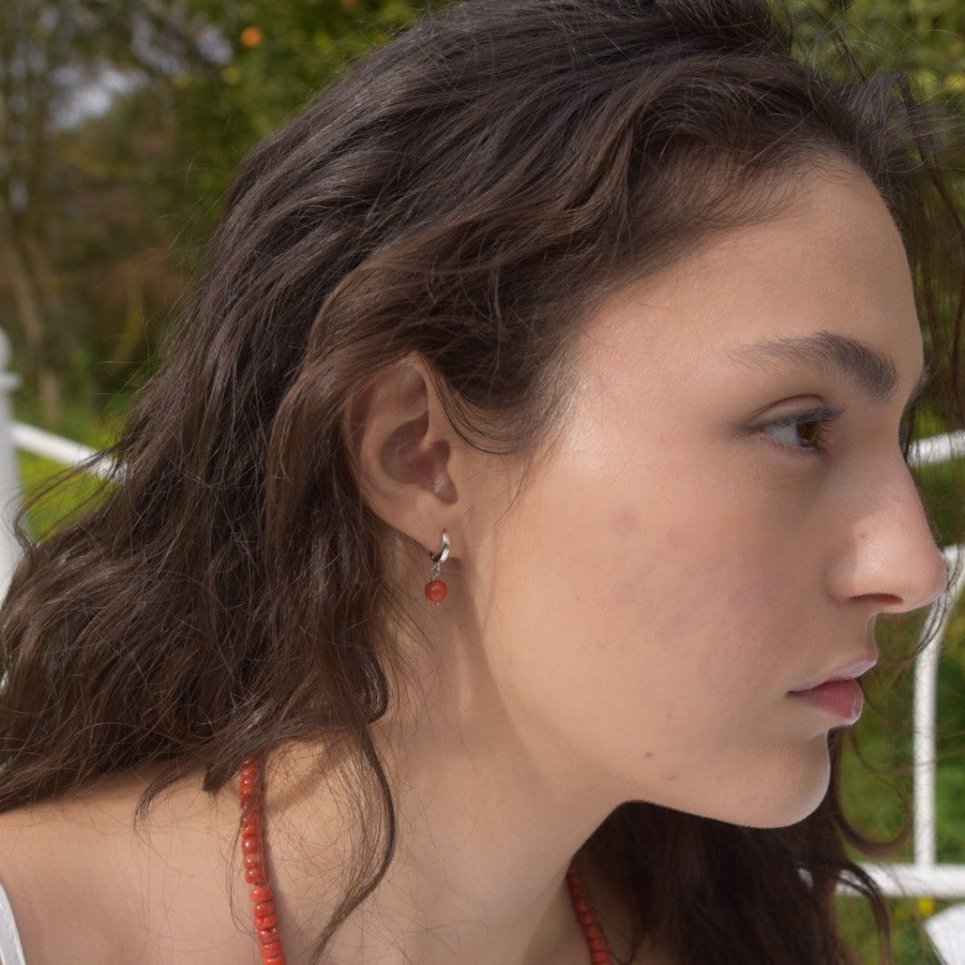 orecchini-corallo-cerchio-chiuso