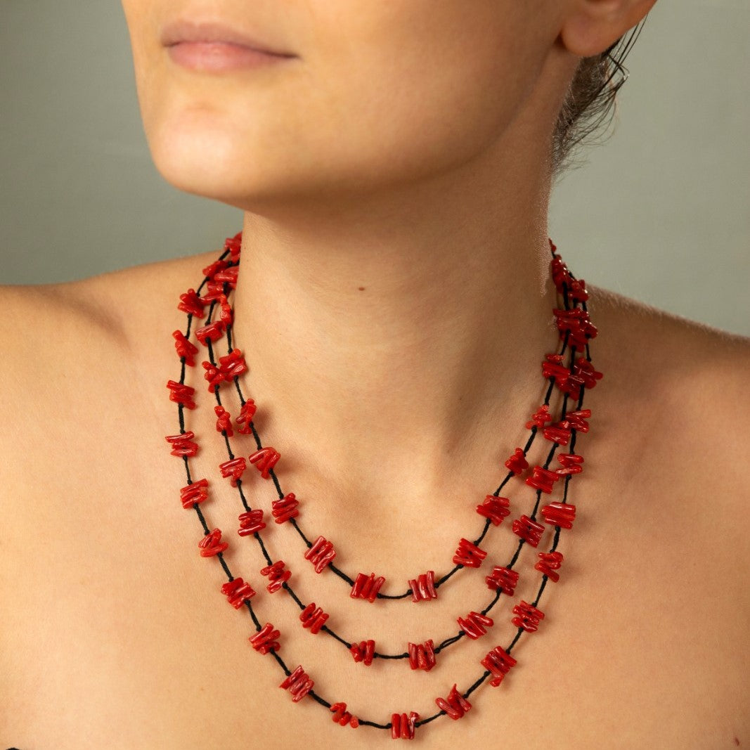 Collana tre fili di corallo sardo GORALgioielli