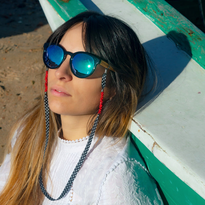 Catenella occhiali a pois e corallo